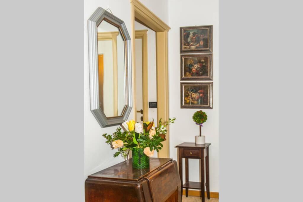 Casa Rodella Apartment มาโรเน ภายนอก รูปภาพ