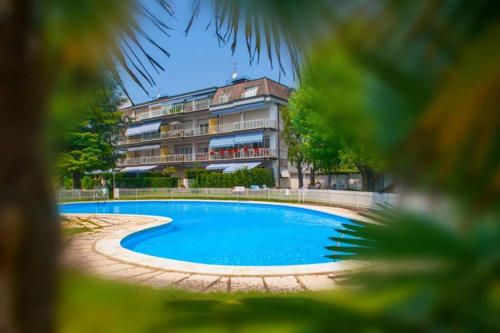 Casa Rodella Apartment มาโรเน ภายนอก รูปภาพ