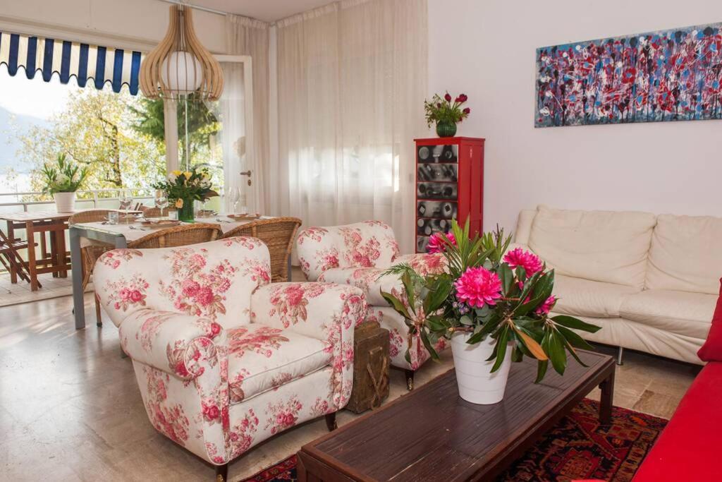 Casa Rodella Apartment มาโรเน ภายนอก รูปภาพ